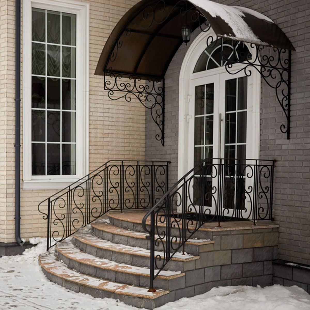 Handrail Safety Check