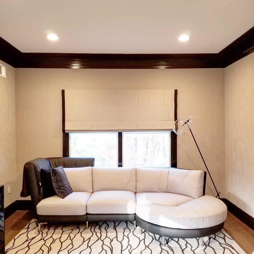Custom Crown Molding in a living room